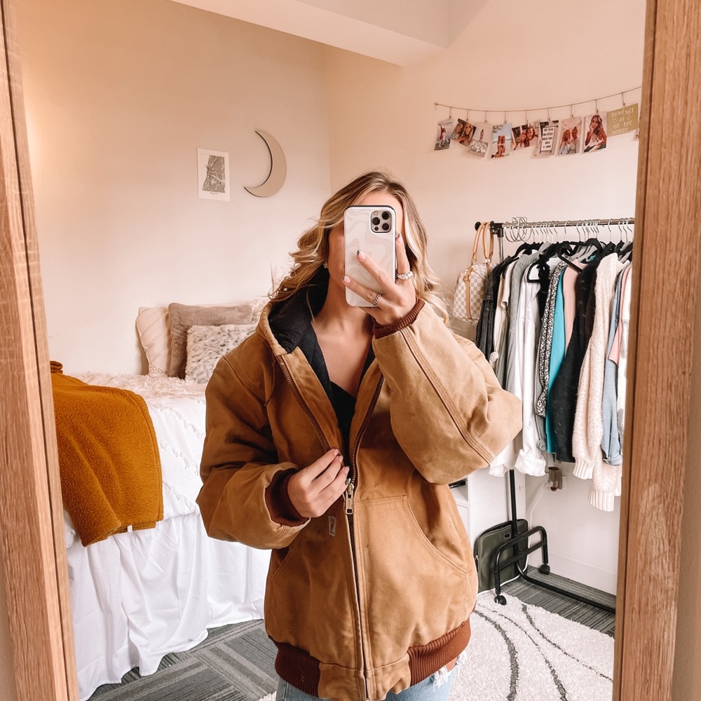 Carhartt Brown Work Jacket!! - Picture 11 of 15